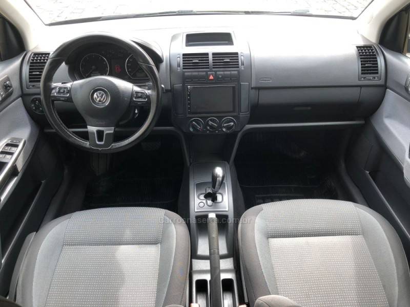 VOLKSWAGEN - POLO - 2013/2013 - Preta - R$ 45.000,00